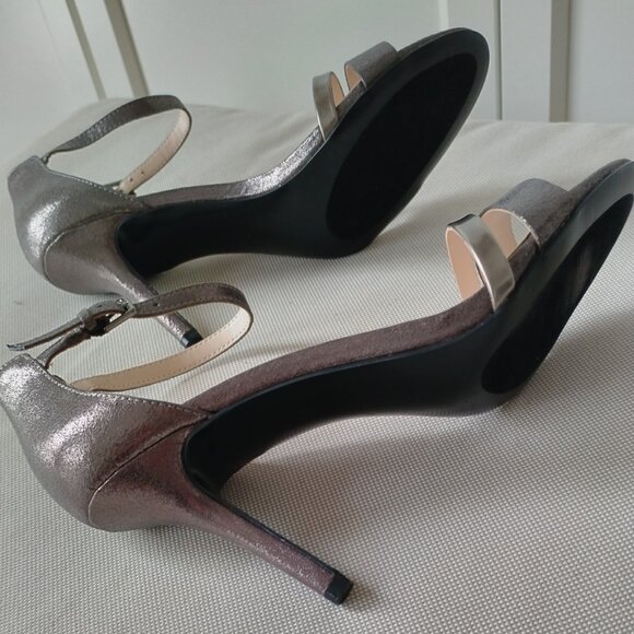 Bronze Metallic Strappy High-Heel Sandals NWOT - Picture 5 of 7